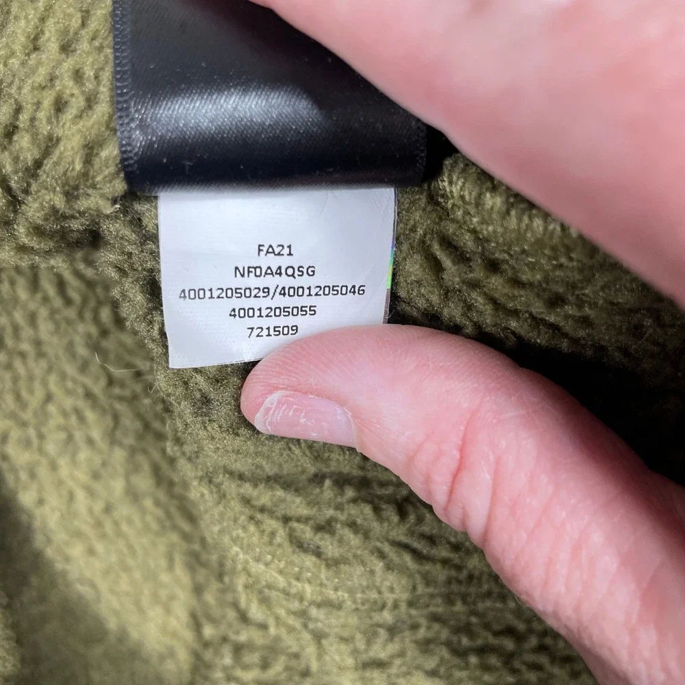 The North Face Gordon Lyons 1/4 Zip Fleece Mens Medium Olive Green Sweater